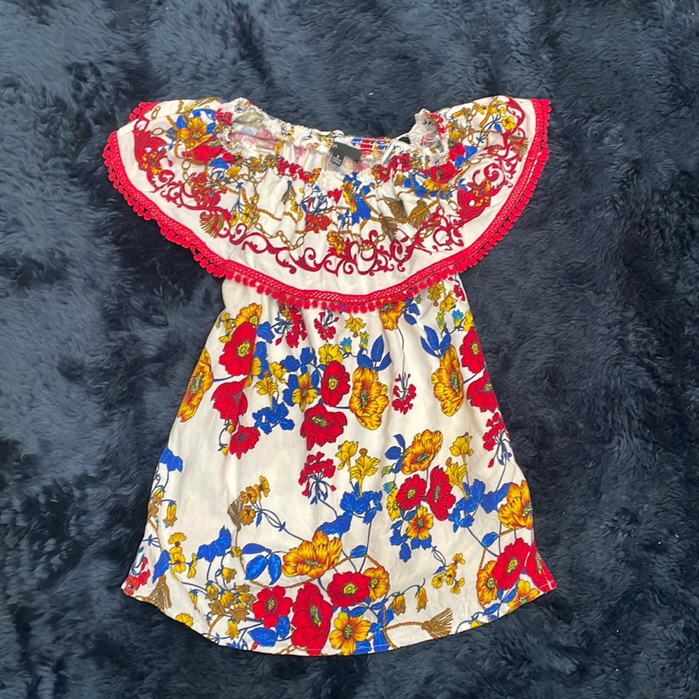 Colorful Gibson shirt size small